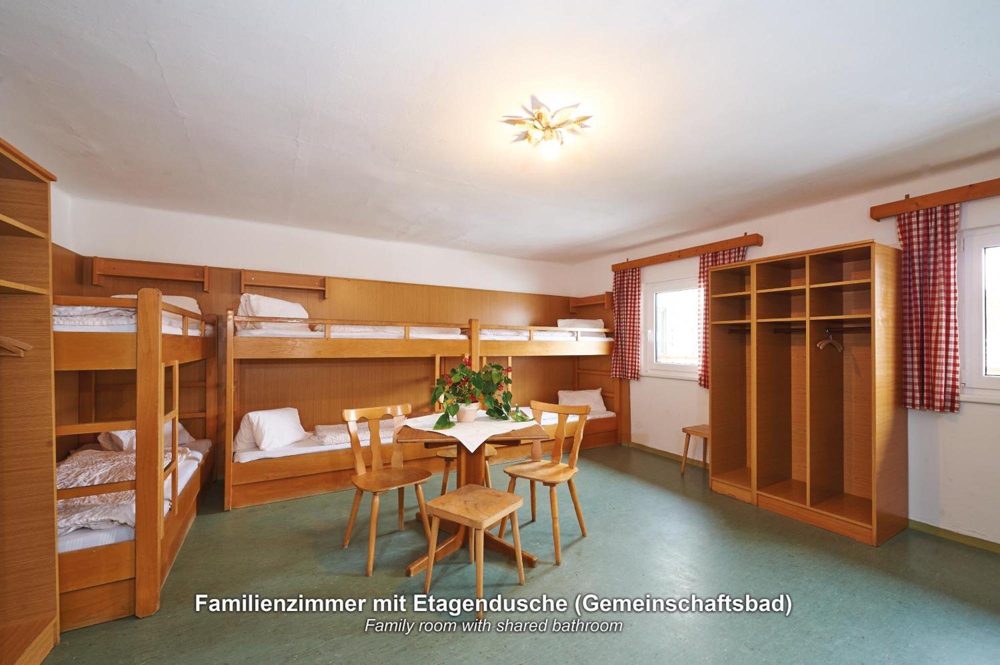 Ski In-Ski Out - Gaestehaeuser Saalbach-Hinterglemm - Wallegghof Christianhof Dış mekan fotoğraf